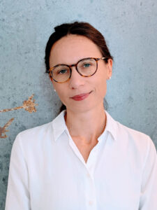 theda Theda Reuter